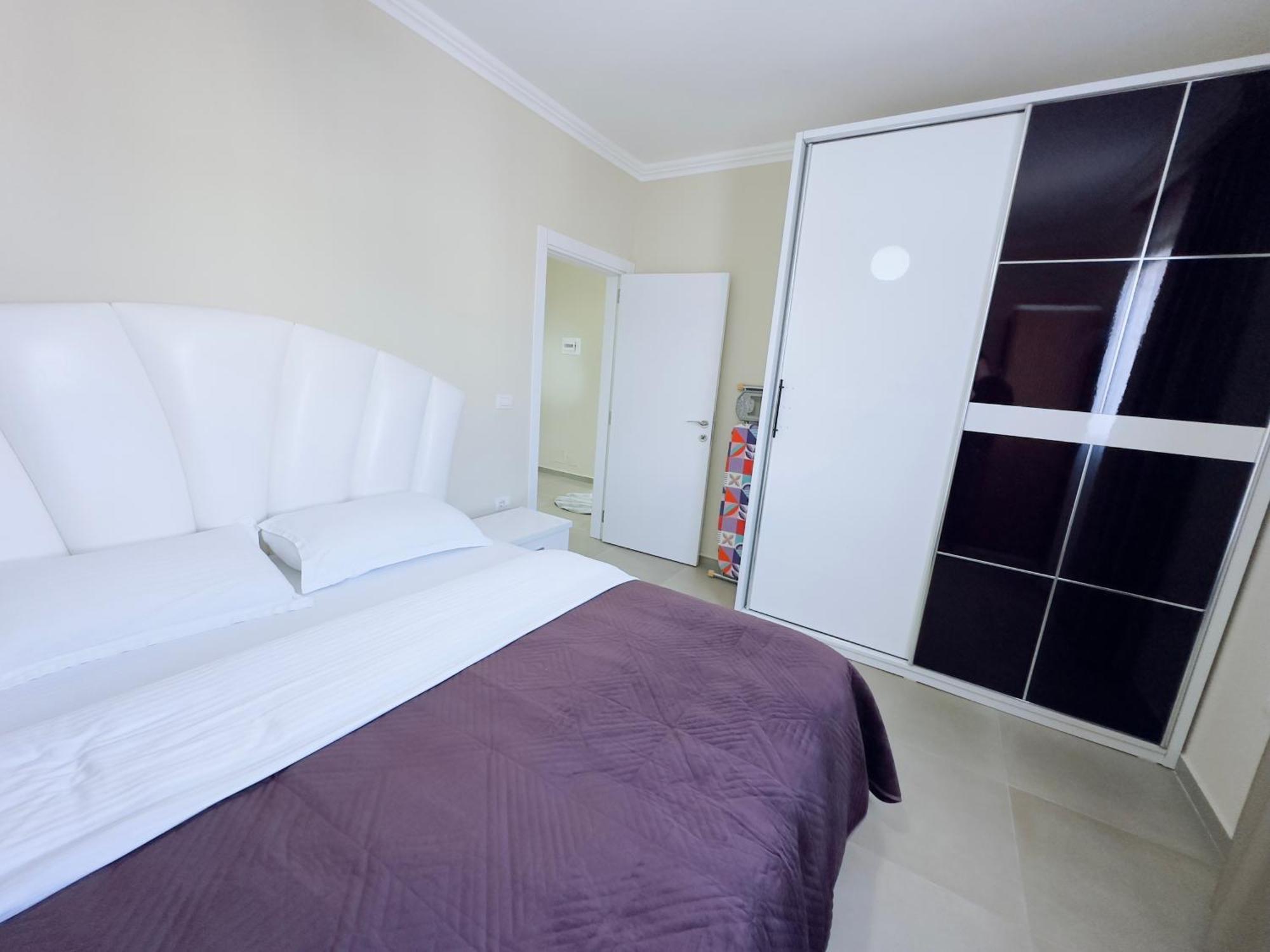 Molla Hotel Restorant Shëngjin エクステリア 写真
