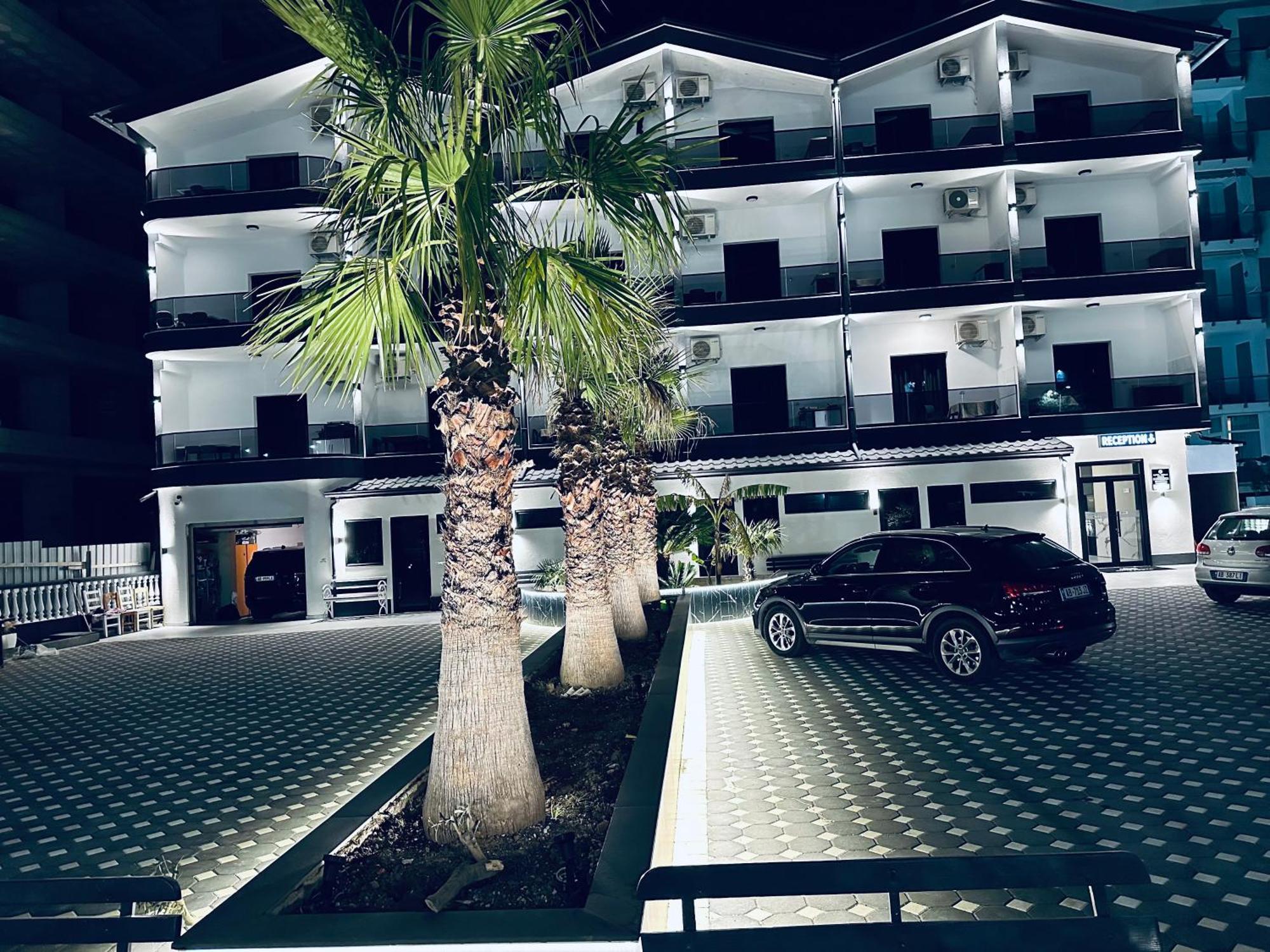 Molla Hotel Restorant Shëngjin エクステリア 写真